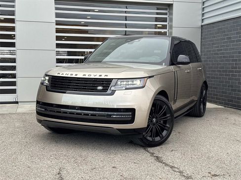 Certified 2024 Land Rover Range Rover SE image 1