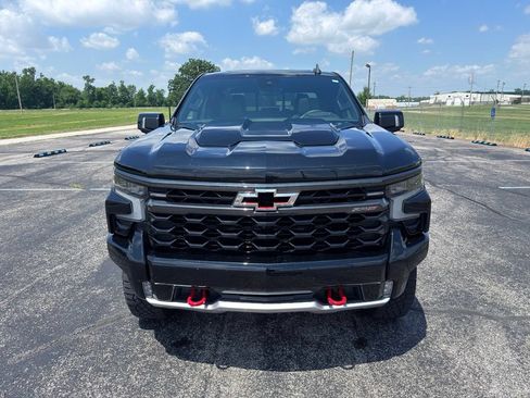 Used 2024 Chevrolet Silverado 1500 ZR2 w/ Technology Package AWD/4WD image 26