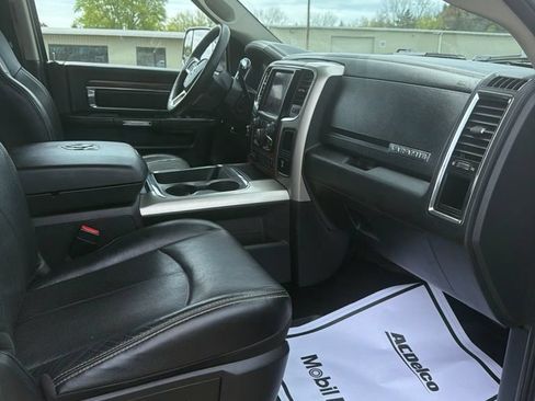 Used 2018 RAM 2500 Laramie w/ Convenience Group AWD/4WD image 24
