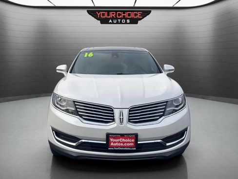 Used 2016 Lincoln MKX Reserve w/ Driver Assistance Package image 8