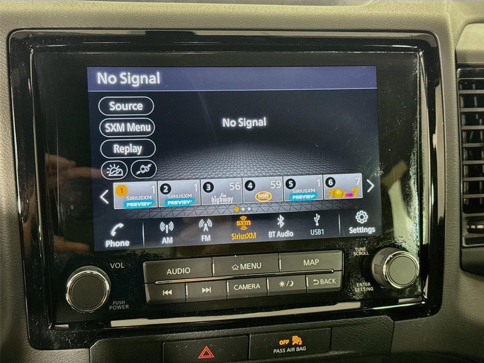 Certified 2022 Nissan Frontier PRO-4X w/ Pro-4X Premium Package AWD/4WD image 15