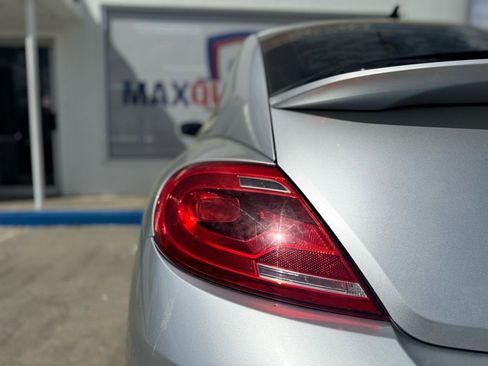 Used 2016 Volkswagen Beetle 1.8T SE image 16