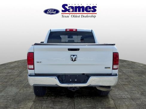 Used 2017 RAM 1500 Classic SLT RWD image 4
