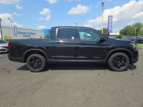 New 2026 Honda Ridgeline Black Edition image 7