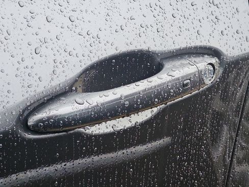 Used 2019 Jeep Compass Latitude w/ Popular Equipment Group image 5