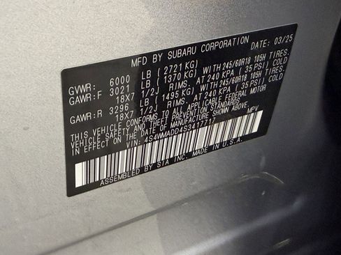 Used 2025 Subaru Ascent Premium AWD/4WD image 23