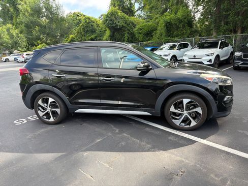 Used 2017 Hyundai Tucson Limited w/ Limited Ultimate Package 03 FWD image 13