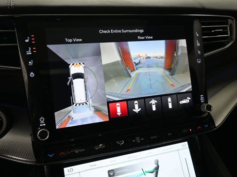 Used 2023 Jeep Grand Wagoneer Base 4D Sport Utility image 35