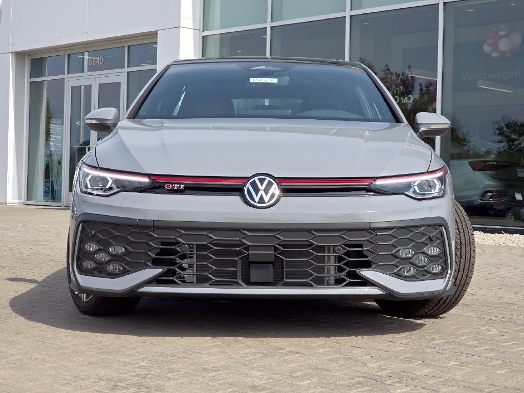 New 2026 Volkswagen GTI SE FWD image 9