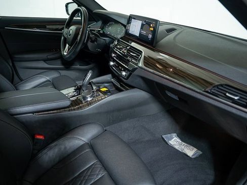 Used 2023 BMW 530i xDrive w/ Convenience Package image 36