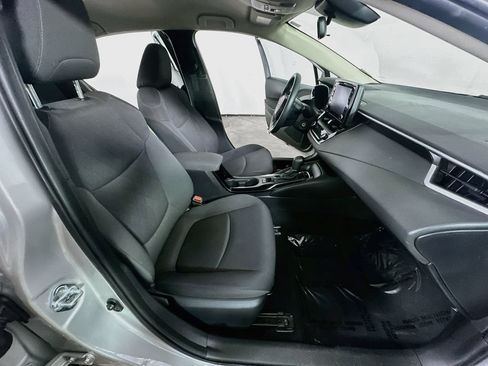 Used 2022 Toyota Corolla LE FWD image 11
