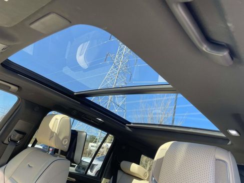 Certified 2023 Cadillac Escalade ESV Premium Luxury w/ Performance Package image 21