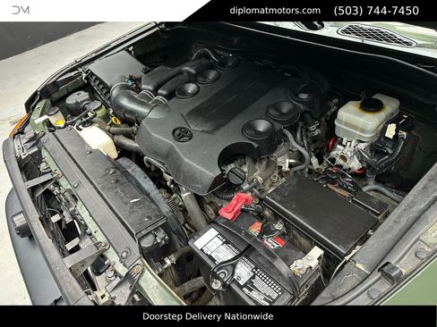 Used 2014 Toyota FJ Cruiser 4WD image 43