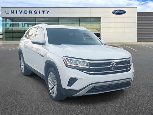 Used 2023 Volkswagen Atlas Cross Sport SE image 1