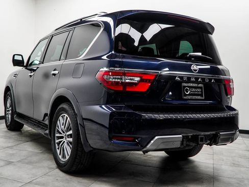 Used 2023 Nissan Armada SL w/ Captain's Chairs Package image 11