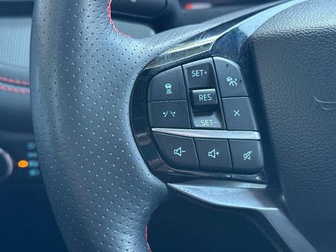 Certified 2025 Ford Explorer ST-Line AWD/4WD image 23