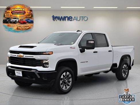 Used 2025 Chevrolet Silverado 2500 Custom w/ Z71 Off-Road Package AWD/4WD image 1
