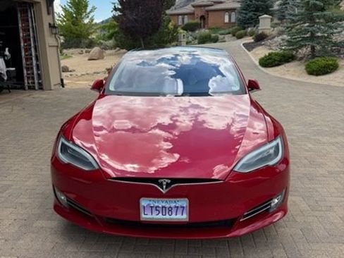 Used 2018 Tesla Model S 75D AWD/4WD image 1