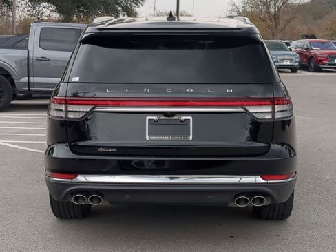 Used 2024 Lincoln Aviator Reserve w/ Equipment Group 201A image 4