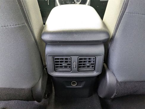 Used 2024 Toyota RAV4 LE image 31