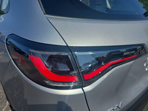 Used 2024 Honda HR-V LX image 32
