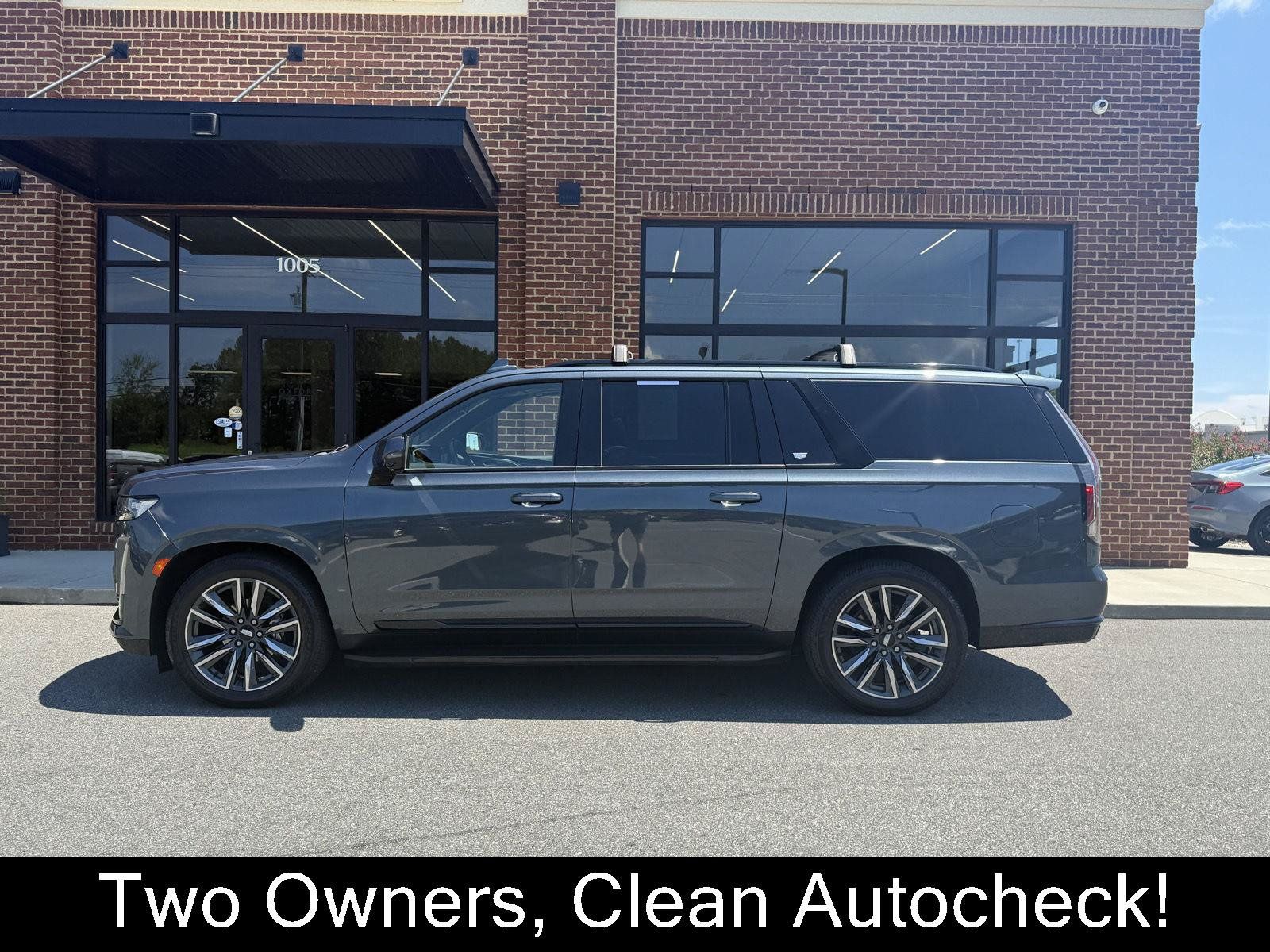 Used 2021 Cadillac Escalade ESV Sport w/ Driver Assist Tech Package AWD/4WD image 3