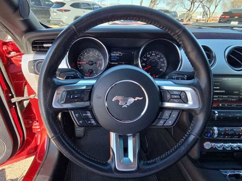 Used 2015 Ford Mustang Premium image 11