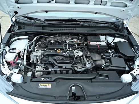 Used 2023 Toyota Corolla LE image 17