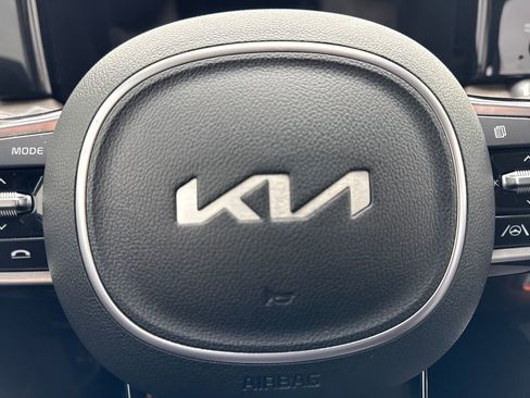 Used 2023 Kia Sorento X-Line EX image 30