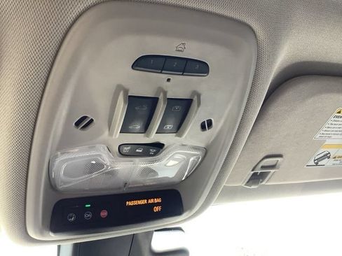 Used 2021 Buick Encore GX Essence w/ Advanced Technology Package FWD image 35
