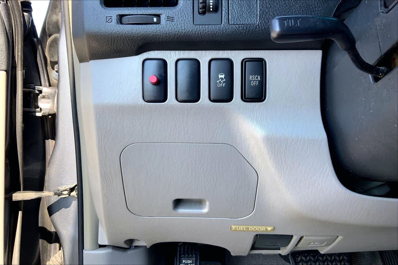 Used 2008 Toyota 4Runner SR5 RWD image 31