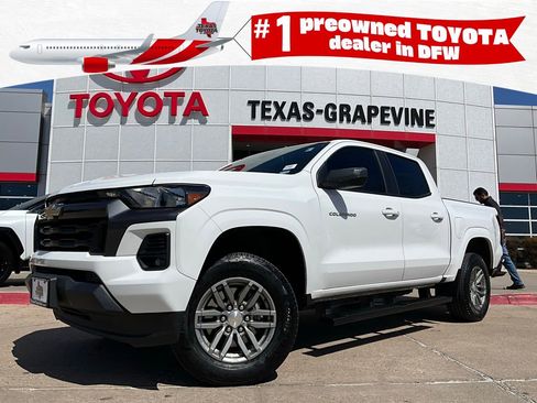 Used 2024 Chevrolet Colorado LT w/ LT Convenience Package II image 1