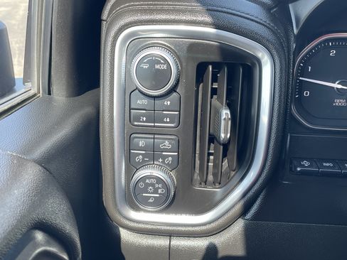 Used 2020 GMC Sierra 2500 Denali w/ Denali Ultimate Package AWD/4WD image 36