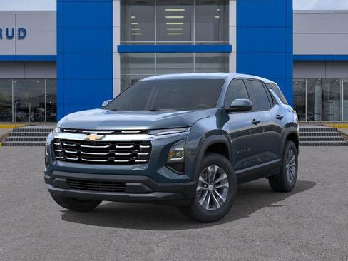 New 2026 Chevrolet Equinox LT FWD image 6