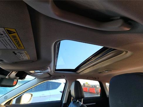 Used 2025 MAZDA CX-5 AWD 2.5 S w/ Preferred Package image 12