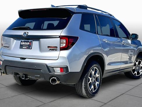 Used 2023 Honda Passport TrailSport image 13