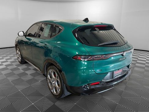 Used 2024 Alfa Romeo Tonale Ti image 5