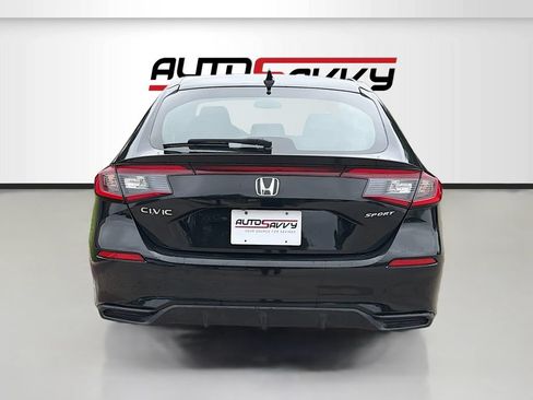 Used 2023 Honda Civic Sport image 6