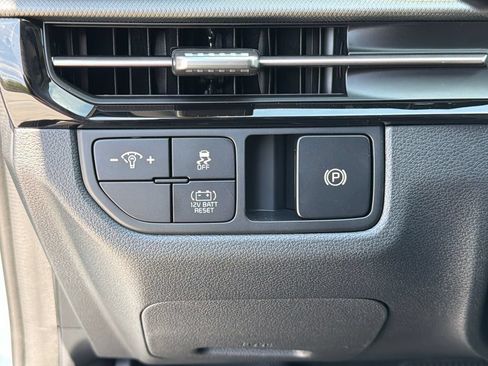 New 2027 Kia Sportage S FWD image 19