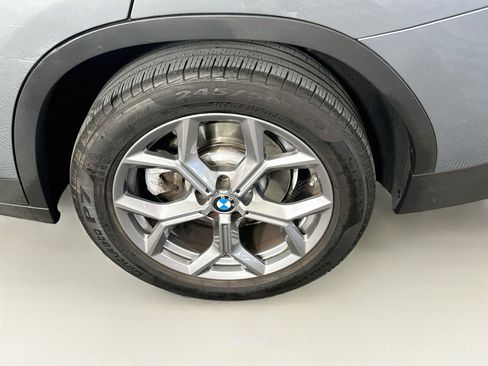 Used 2024 BMW X3 sDrive30i w/ Premium Package RWD image 11