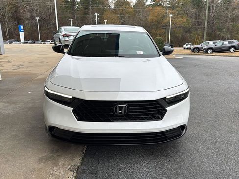 Used 2024 Honda Accord Sport image 7