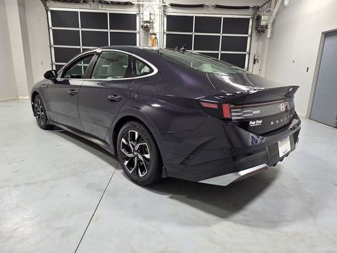 Certified 2024 Hyundai Sonata SEL FWD image 8