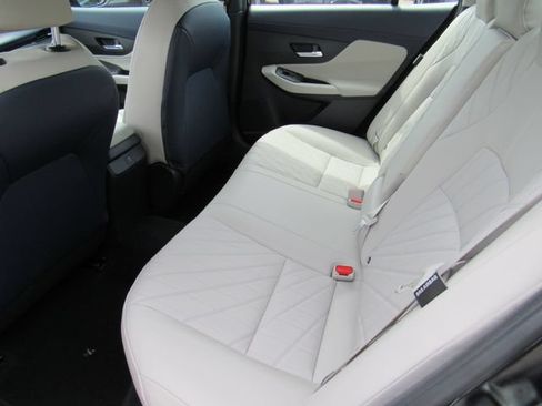 New 2026 Nissan Sentra SL w/ Floor Mat Package FWD image 11