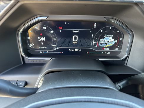 Used 2025 GMC Sierra 2500 Denali Ultimate image 21