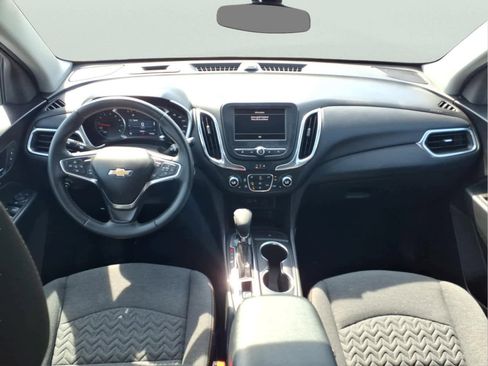 Used 2024 Chevrolet Equinox LT AWD/4WD image 9