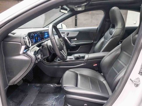 Used 2020 Mercedes-Benz CLA 250 image 18