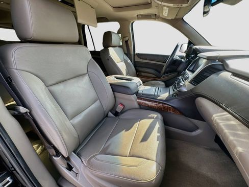 Used 2017 Chevrolet Tahoe Premier RWD image 36