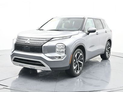 Used 2024 Mitsubishi Outlander SE