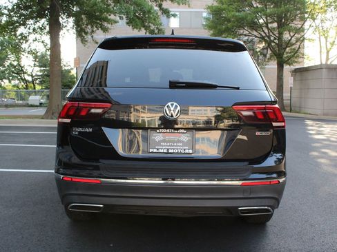 Used 2021 Volkswagen Tiguan SE image 7