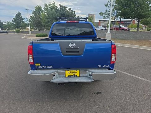 Used 2012 Nissan Frontier SL AWD/4WD image 4